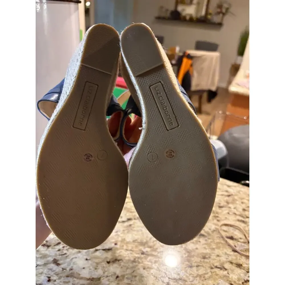 Liz Claiborne liz claiborne